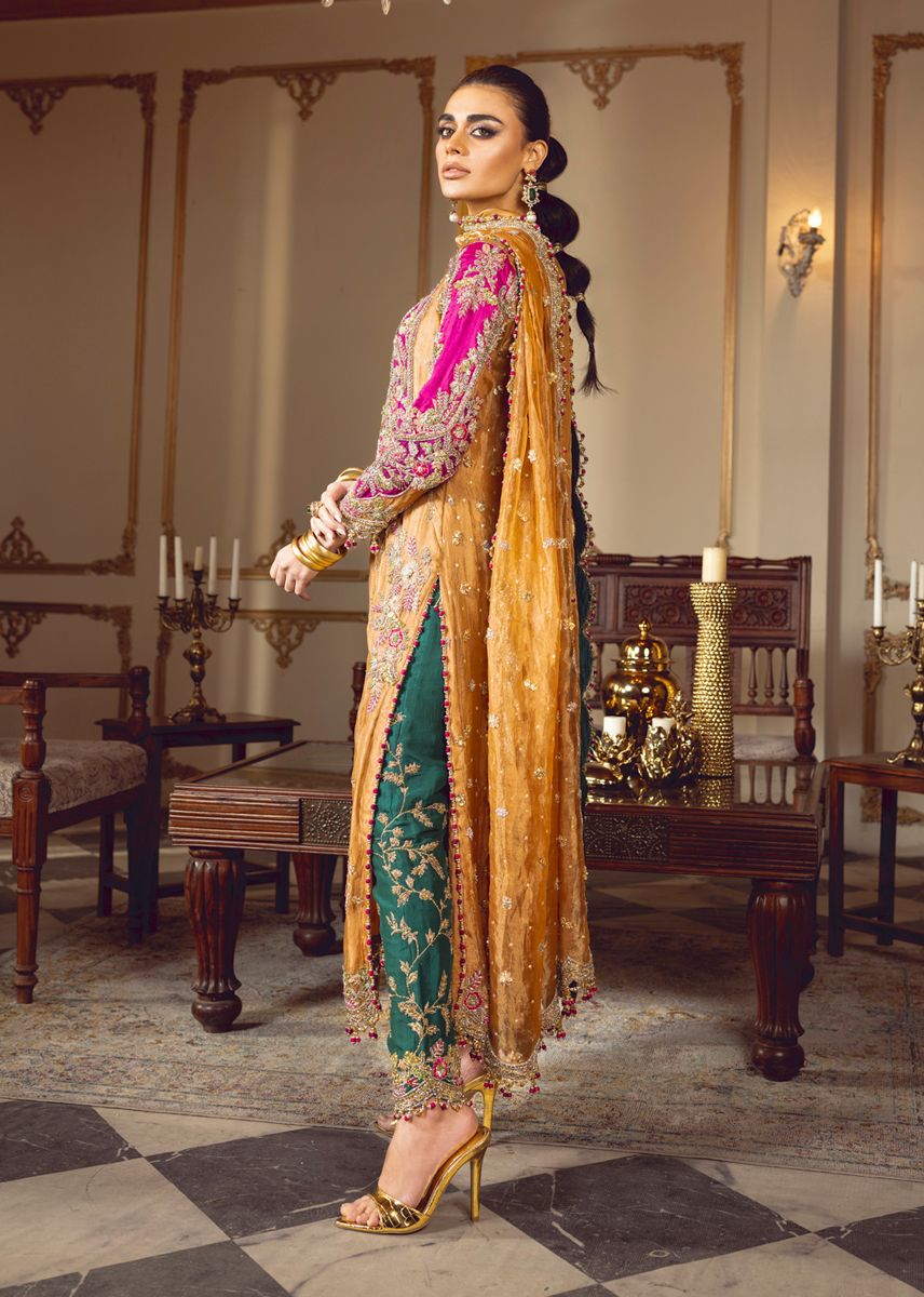 sara rohail asghar Sultanique
