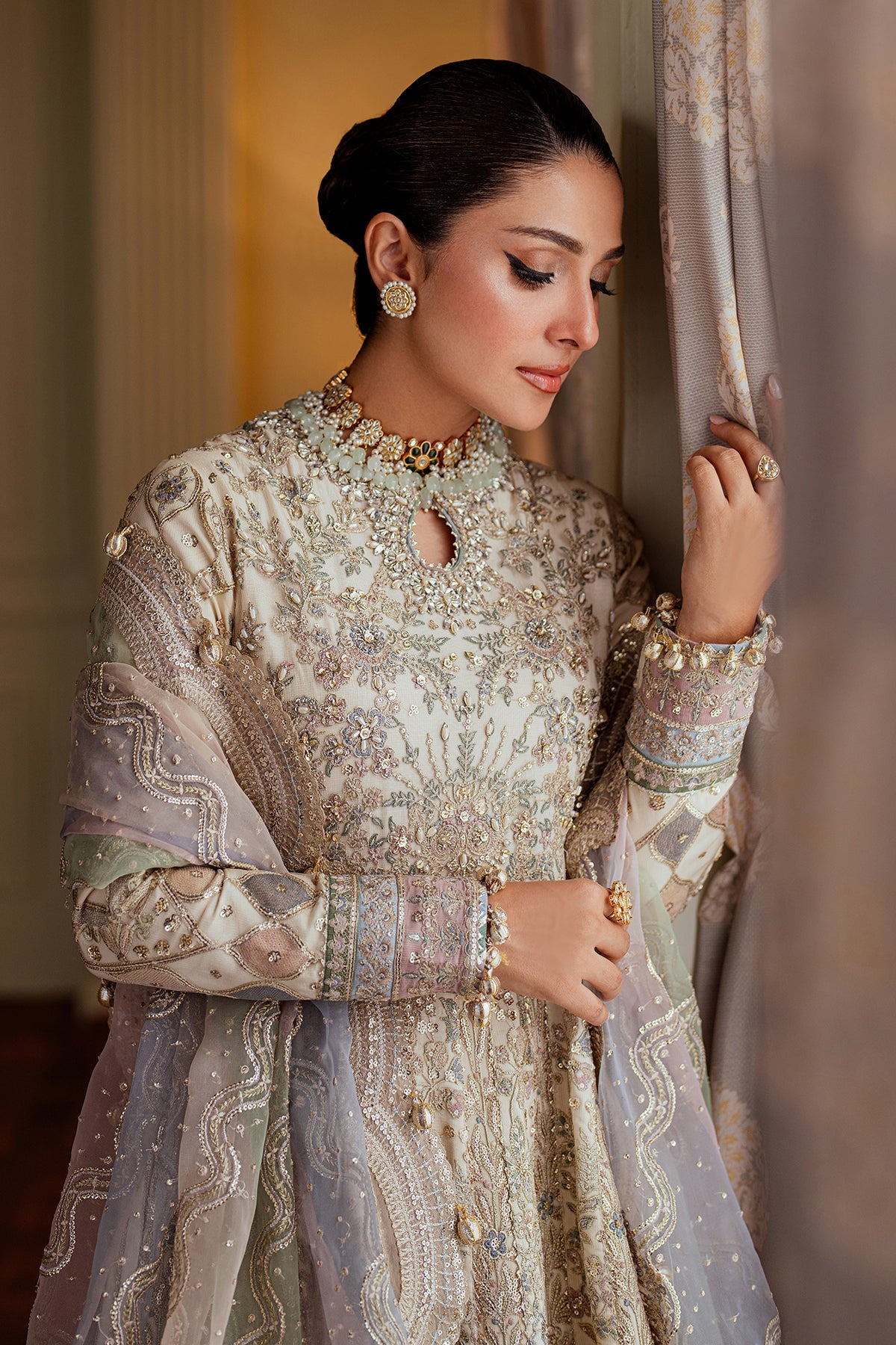 Baroque EMBROIDERED NET CH13-06