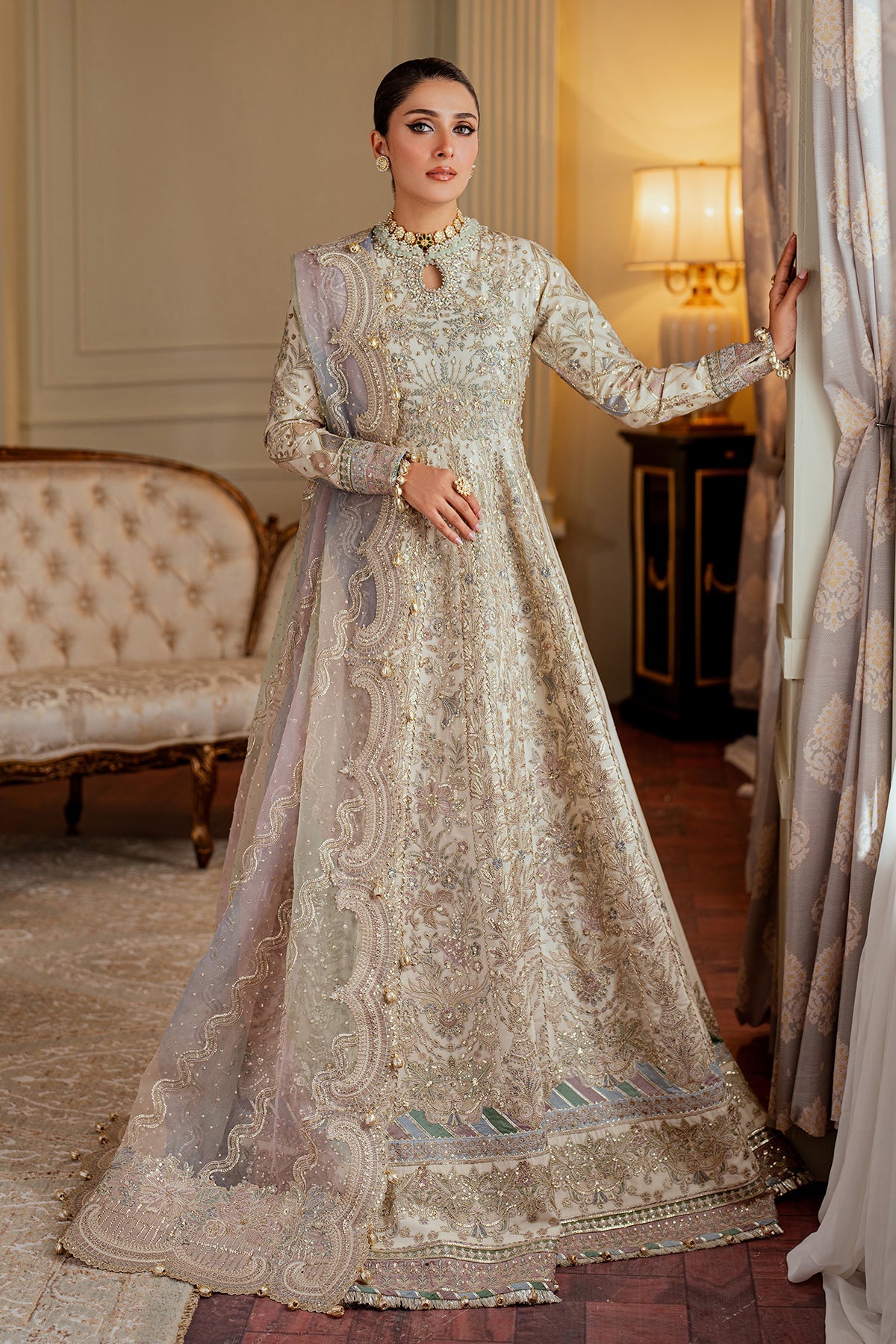 Baroque EMBROIDERED NET CH13-06