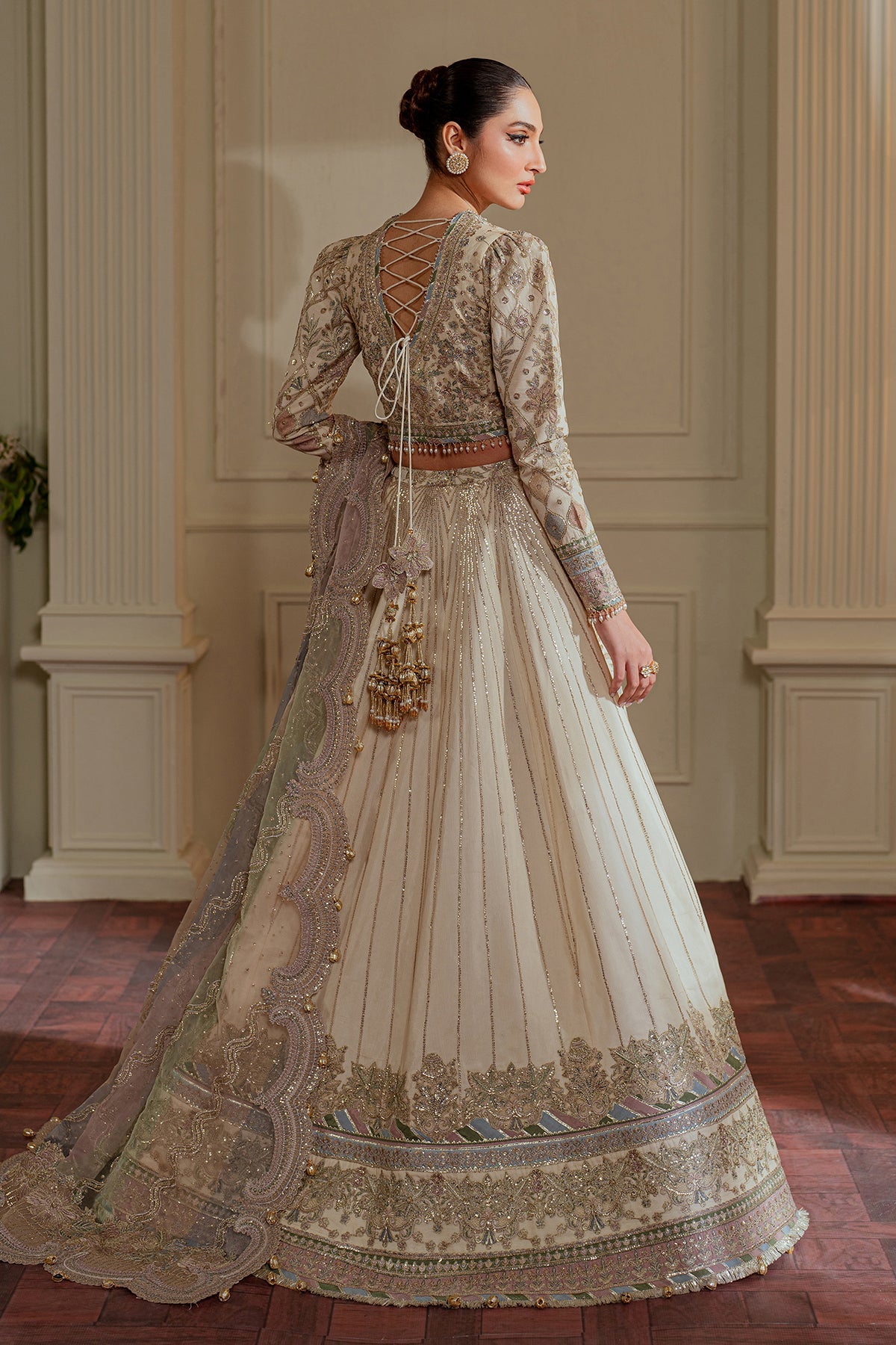 Baroque EMBROIDERED NET CH13-06