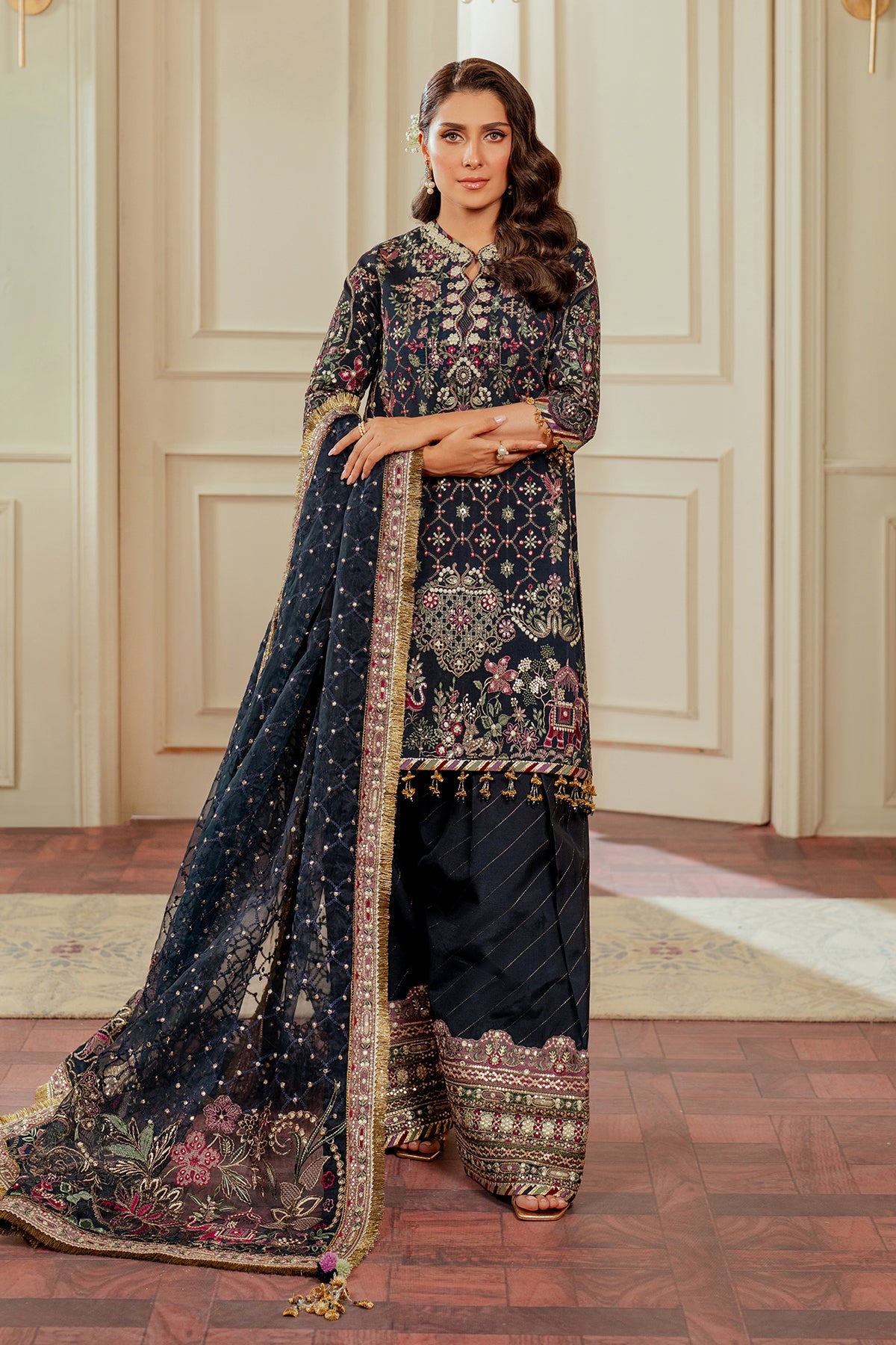 Baroque EMBROIDERED SILK CH13-07