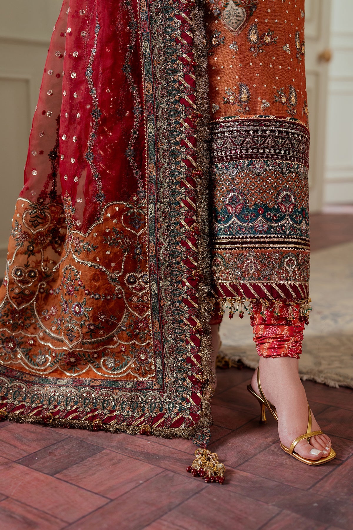 Baroque EMBROIDERED NET CH13-01