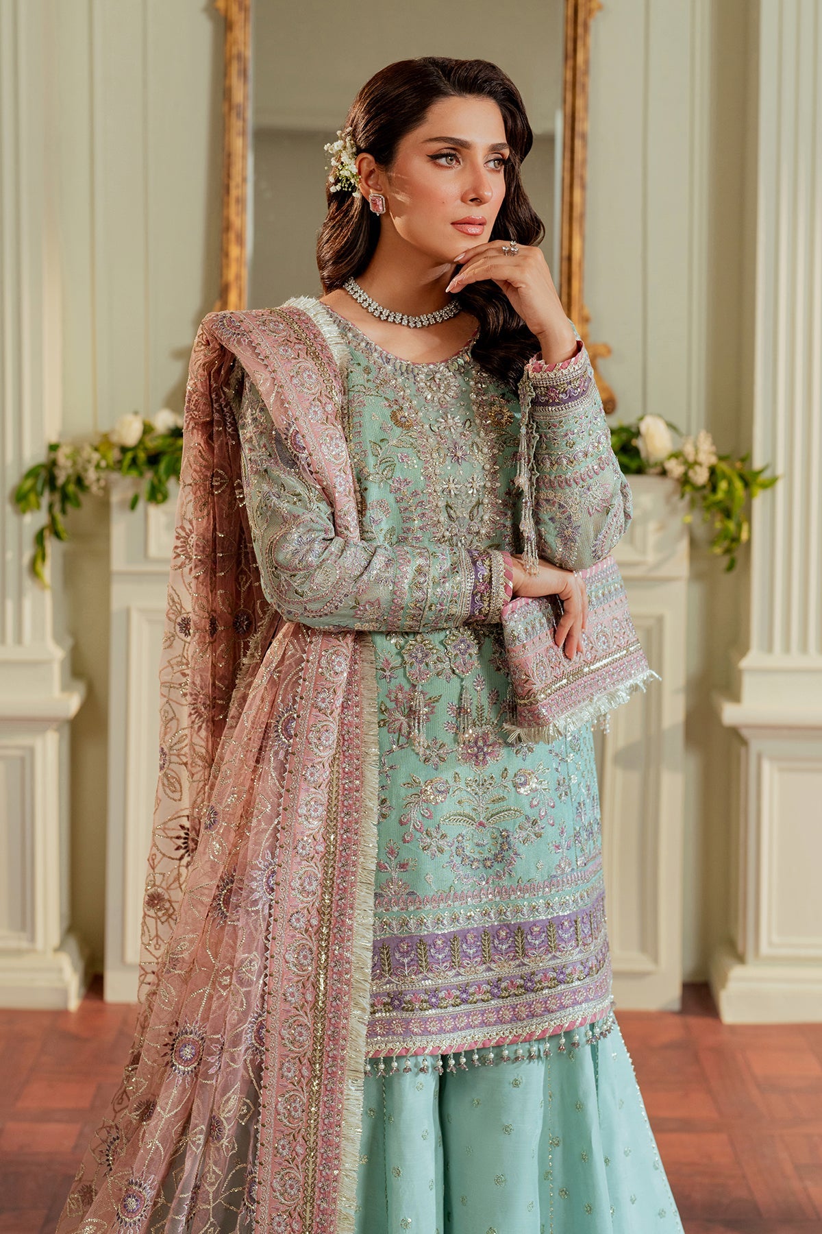 Baroque EMBROIDERED NET CH13-08