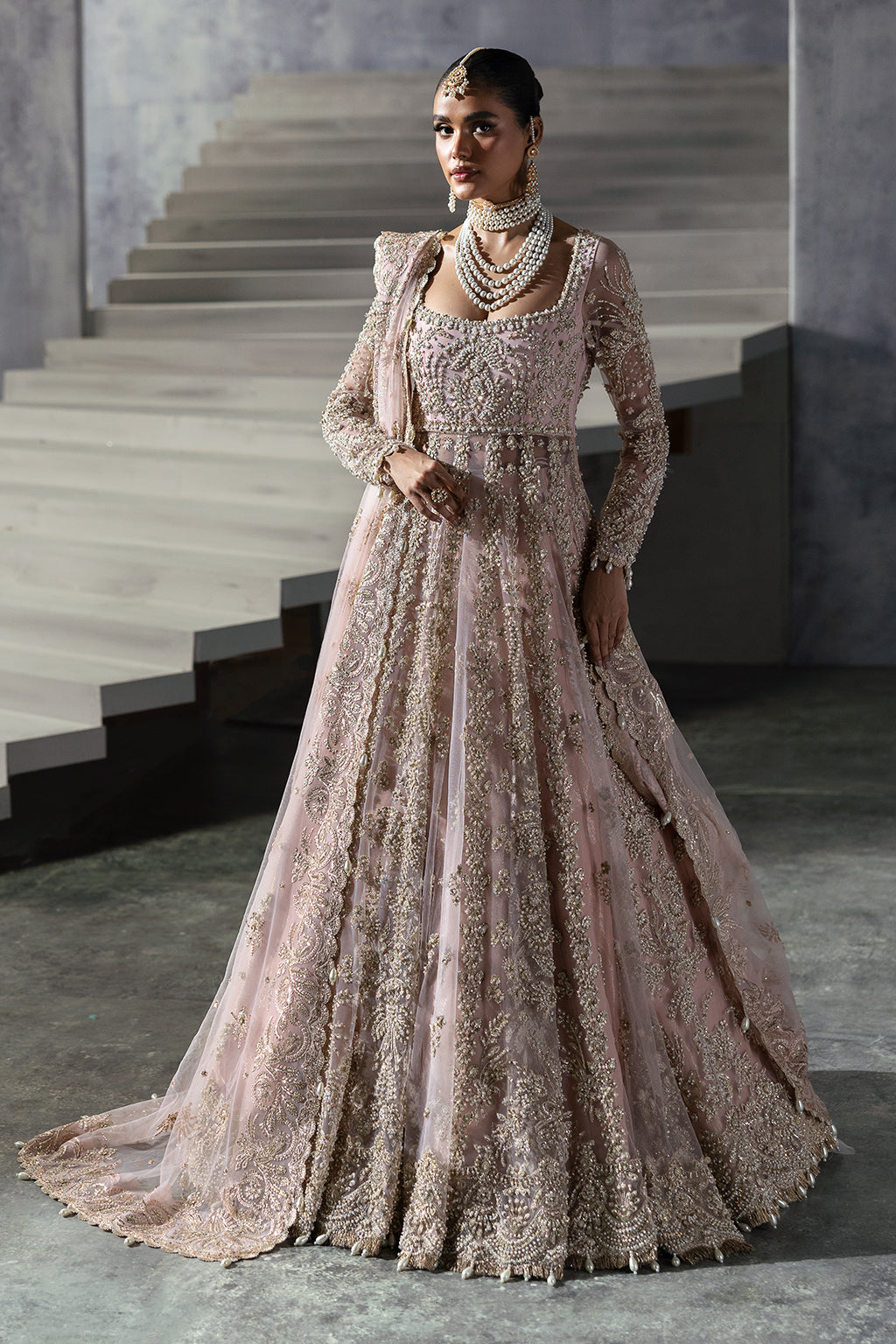 Afrozeh Sofia The Brides EDIT '24