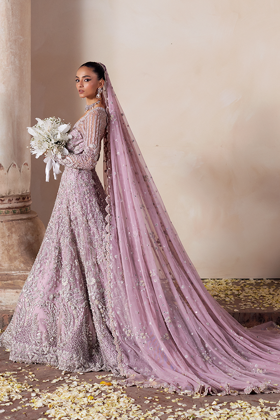 Pakistani Bridal Purple Maxi Dresses For Weddings Classy Purple Designer Pakistani Wedding Long Trail Gown With Pakistani Bridal Purple Maxi Dresses For Weddings Classy Purple Designer Pakistani Wedding Long Trail Gown With