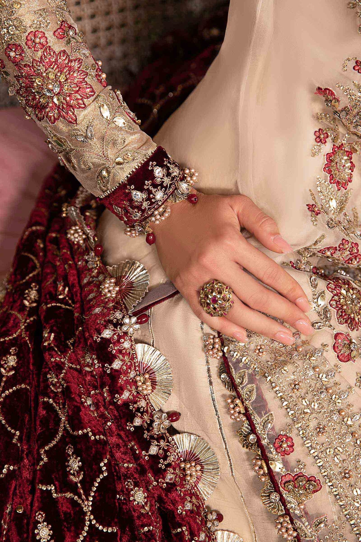 Maria B Embroidered BD-2905