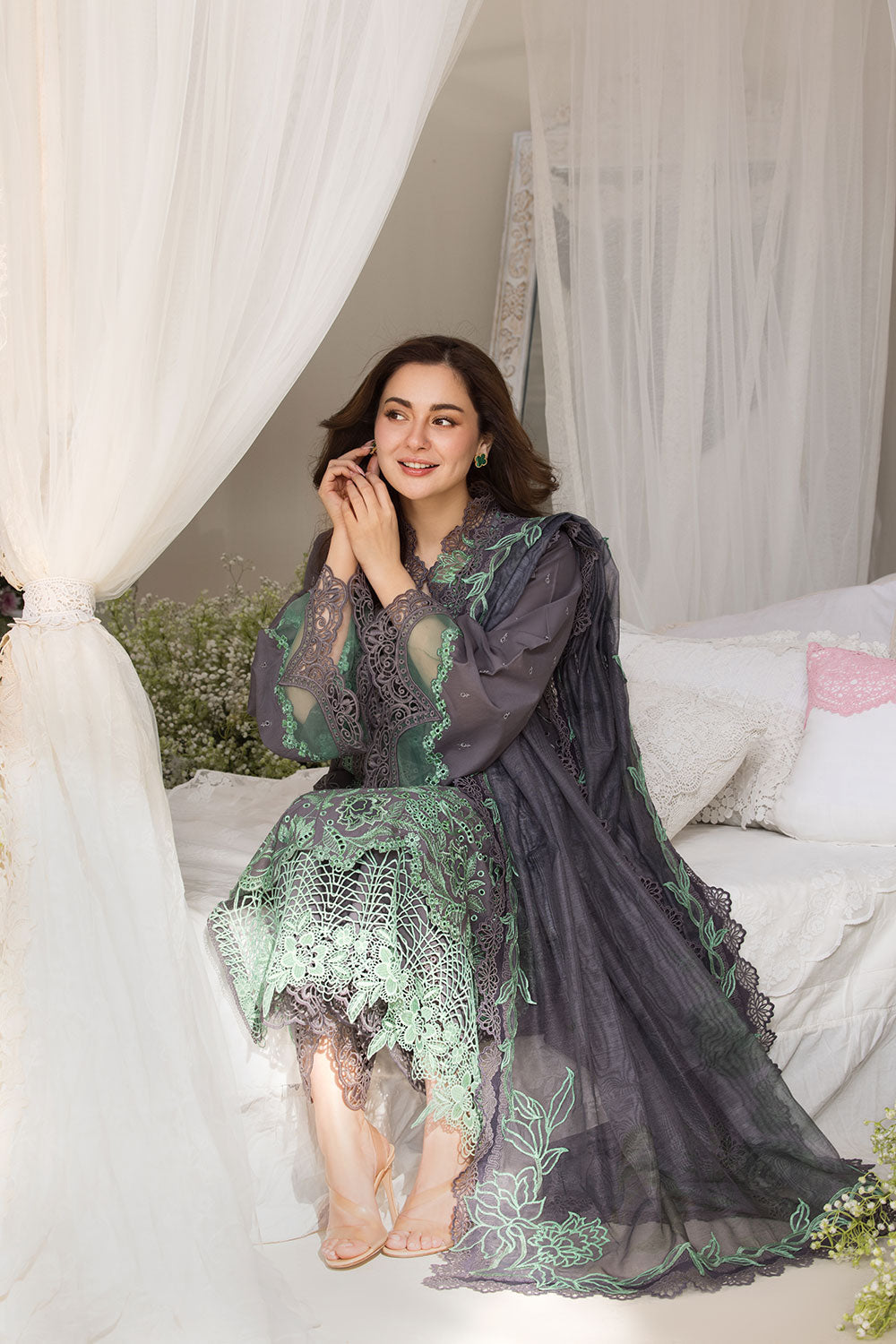 Design 3B Luxury Lawn 2025 Unstitched L25-3B