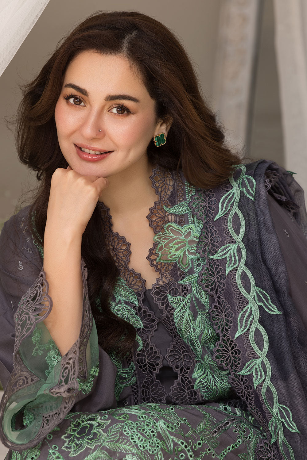 Design 3B Luxury Lawn 2025 Unstitched L25-3B