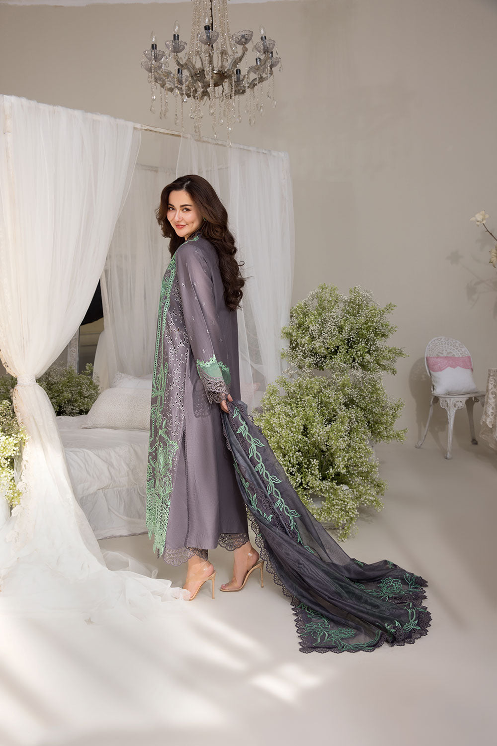 Design 3B Luxury Lawn 2025 Unstitched L25-3B