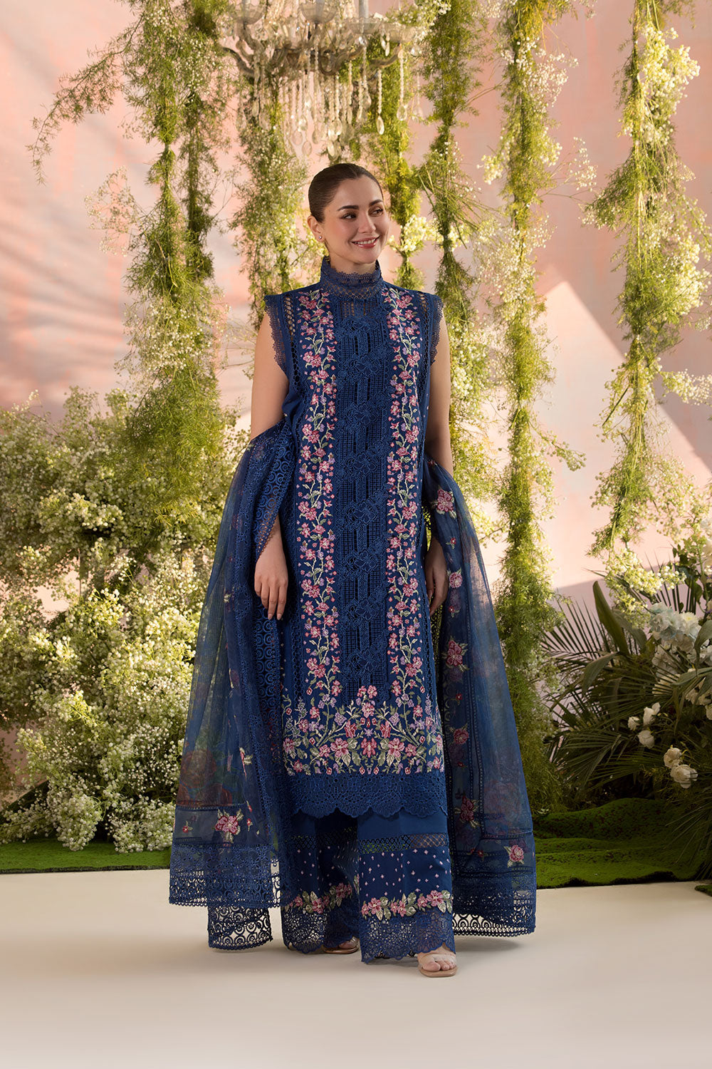Design 4A Luxury Lawn - L25-4A