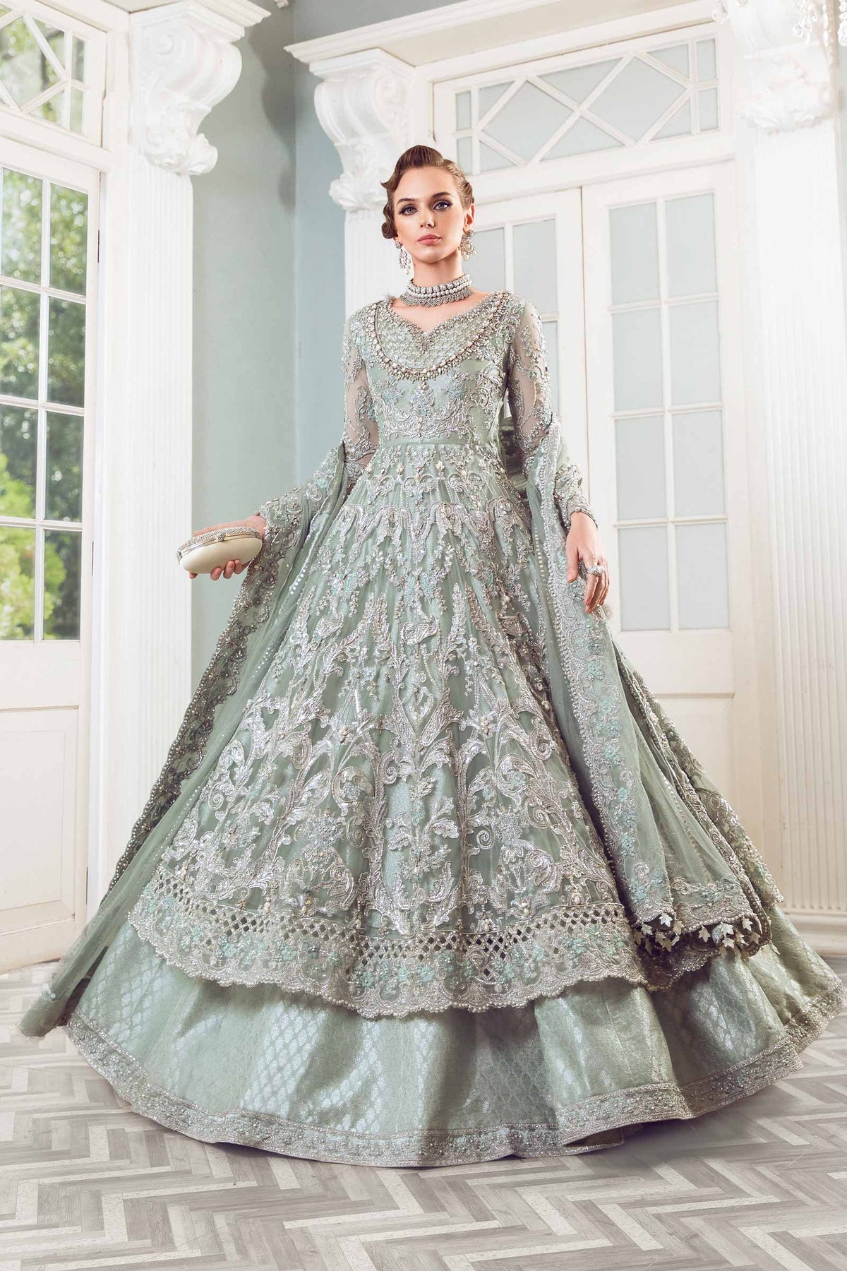 Maria B Couture MC-805-S, Chantrea