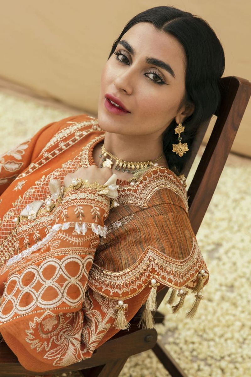 Amira